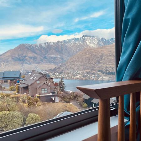 Ming'S Lakeside Goldleaf Suites Queenstown Exterior foto